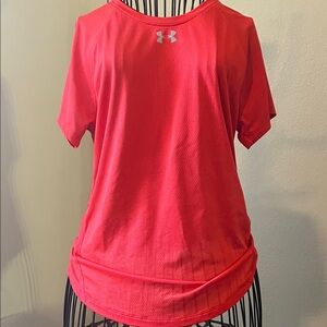 Under Armour Women's Vibrant Red Short Sleeve Tee